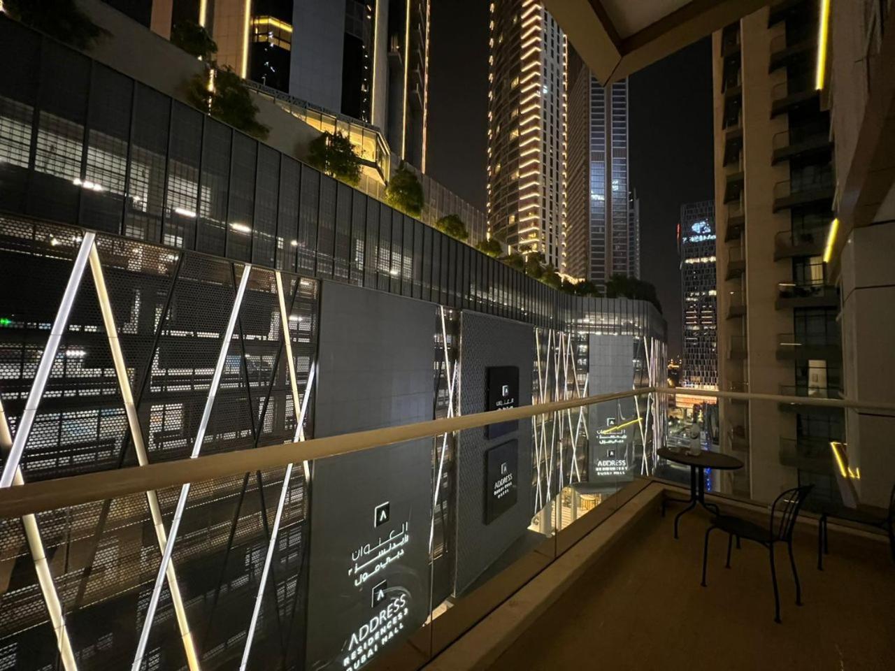 Downtown Holiday'S - 1 Min To Dubai Mall & Burj Khalifa Vandrehjem Eksteriør billede