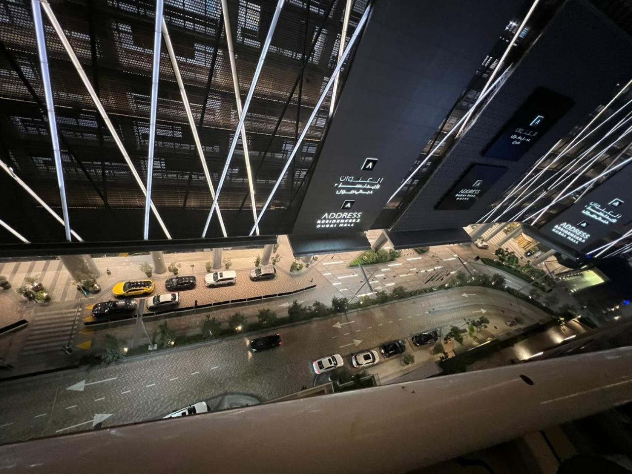 Downtown Holiday'S - 1 Min To Dubai Mall & Burj Khalifa Vandrehjem Eksteriør billede